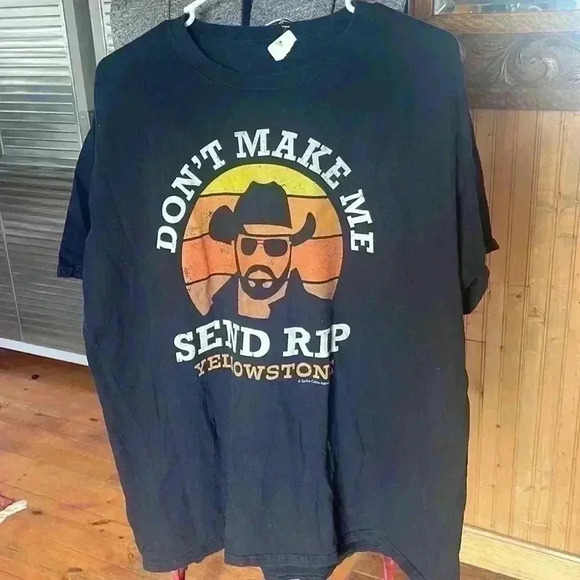 Yellowstone theme, men’s extra-large T-shirt. Unisex. - Picture 1 of 3